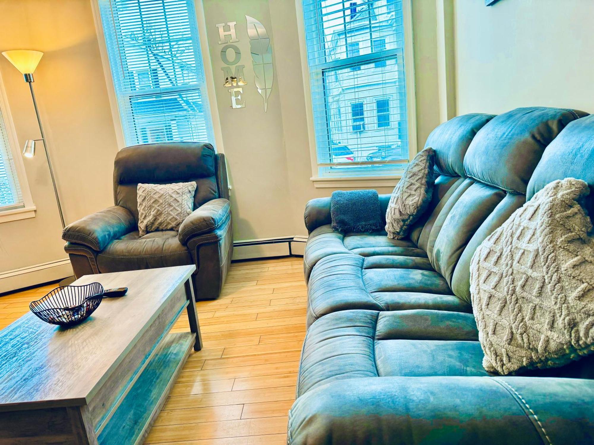 Haledon Bright, Stylish & Cozy 2Bed Unit W/Backyard & Grill Close To Nyc! 빌라 외부 사진