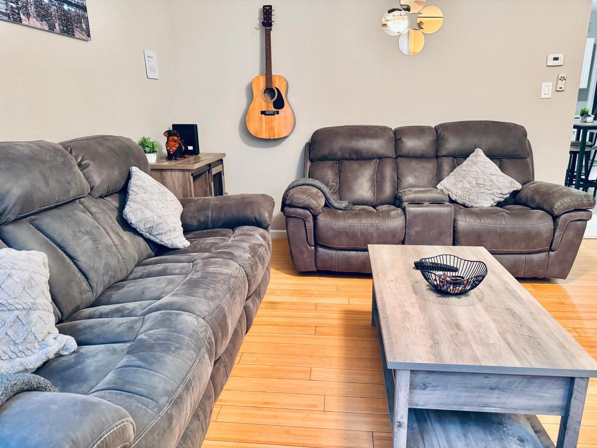 Haledon Bright, Stylish & Cozy 2Bed Unit W/Backyard & Grill Close To Nyc! 빌라 외부 사진